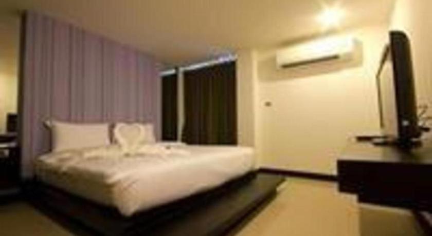 Punyapha Place Pattaya Exterior photo